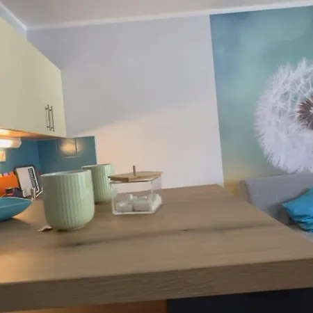 아파트 Pitypang Apartman***