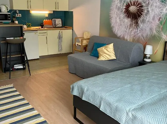 Pitypang Apartman*** Lägenhet